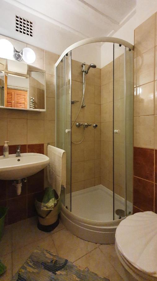 Harmonia Apartmanhaz Балатонлеле Екстериор снимка