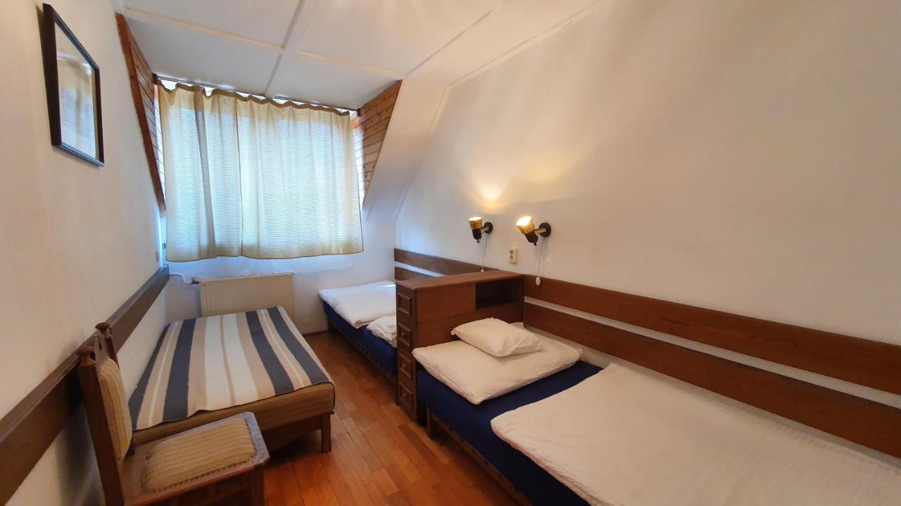 Harmonia Apartmanhaz Балатонлеле Екстериор снимка