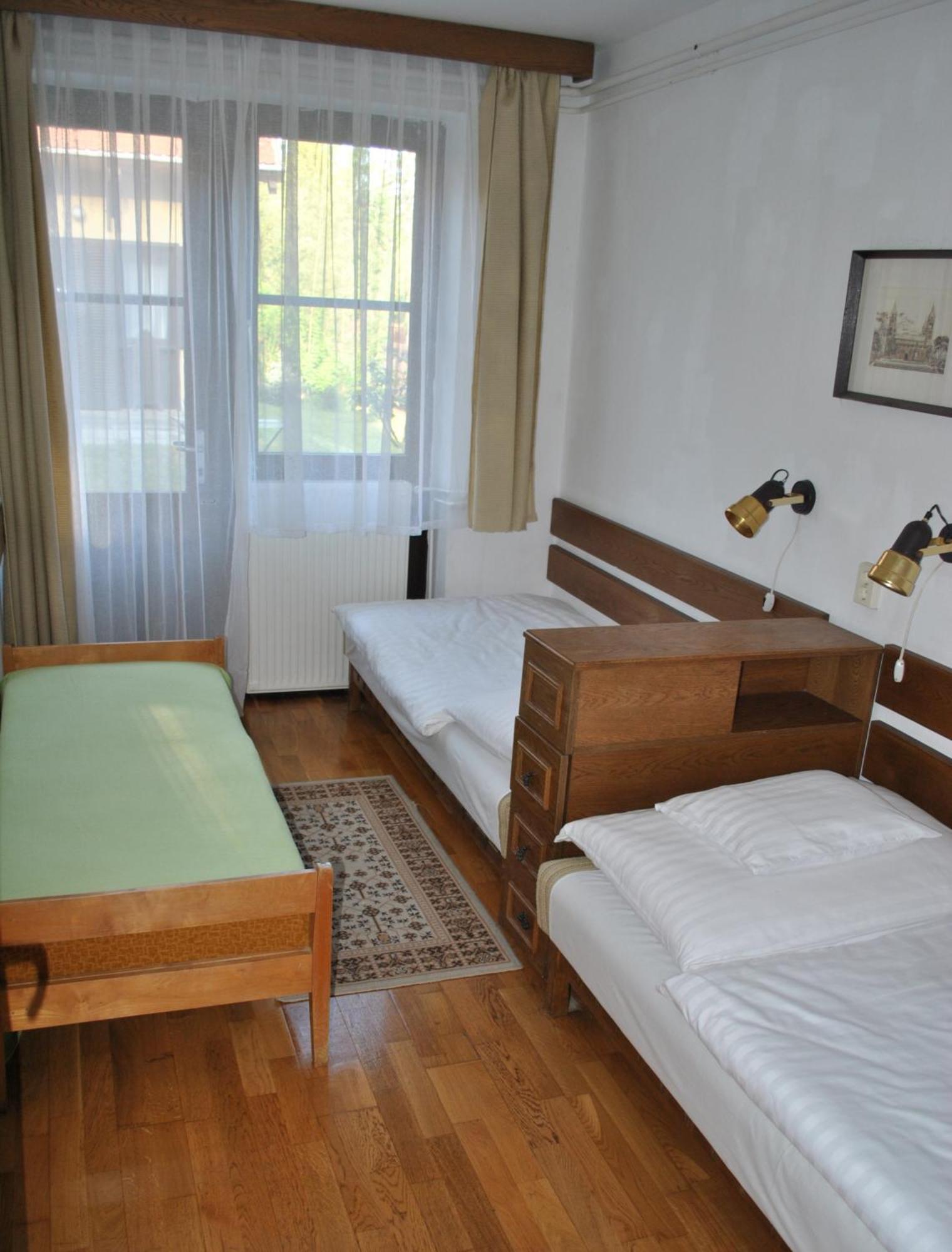 Harmonia Apartmanhaz Балатонлеле Стая снимка